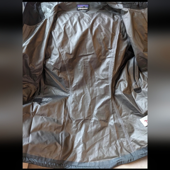 PATAGONIA Women's Calcite Jacket - Picture 15 of 15